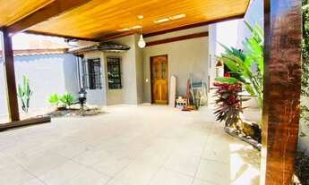 Imagem 4: Casa térrea muito bem localizada. A somente 100m da Al. Lucas