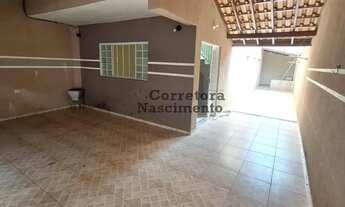 Imagem: Casa com 4 dormitórios para venda, 180