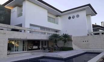 Imagem: Casa de Alto Padrão à venda em Condomínio