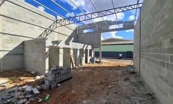 Imagem 3: Galpão comercial em fase de construção de 400m² com 02 banheiros para locação - Vila Brasi