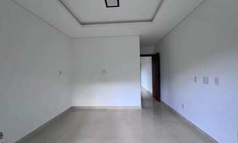 Imagem 6: Luxuoso Sobrado à Venda no Araçatuba Imbituba-SC: 2 Quartos, 2 Suítes, 1 Salas, 3 Banheiro