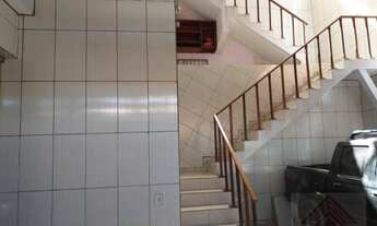 Imagem: Casa com 4 dormitórios à venda, 201 m²