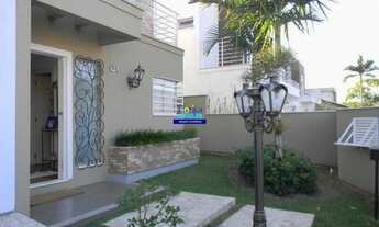 Imagem: CASA NO SANTA MÔNICA COM 4 DORMITÓRIOS