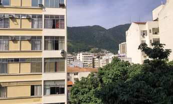 Imagem 3: Rua Antônio Basílio. Área nobre da Tijuca, juntinho todo comércio e condução. Prédio impon