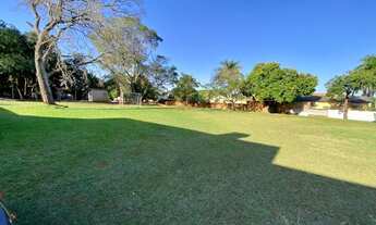 Imagem 3: Lindo Terreno no Condomínio Recreio na Represa de Martinopolis com 526 m2