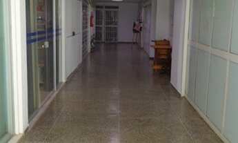 Imagem 4: LOJA DE SUBSOLO COM BANHEIRO