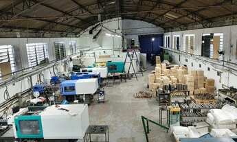 Imagem 4: Galpão/Depósito/Armazém para aluguel e venda com 840 metros quadrados