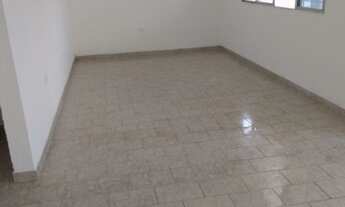 Imagem 6: Imóvel todo reformado, garagem para 03 carros, área const. 173m2, área total 264m2