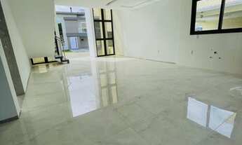 Imagem 4: Casa com 202m² e 04 dormitórios no bairro Ingleses do Rio Vermelho em Florianópolis para C