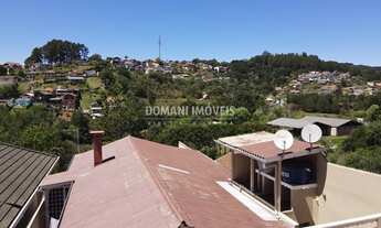 Imagem 4: Casa à Venda com Preço de Oportunidade na Região da Vila Nova Suíça - Campos do Jordão/SP