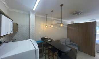 Imagem 6: Linda kit net na Praia de Pitangueiras, toda reformada com ar e vaga de garagem