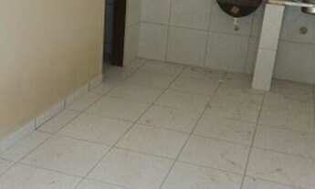 Imagem 3: Alugo Kitnet em Felipe Camarão com 1/4 R$ 300,00 reais Não paga água