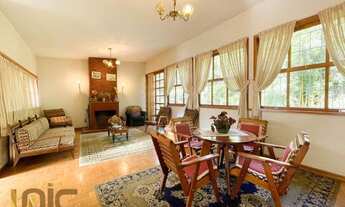 Imagem: Casa com 6 dormitórios à venda, 250 m²