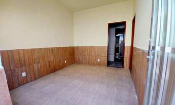 Imagem 3: Casa térrea com 2 quartos em Centro - Nilópolis - RJ