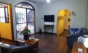 Imagem 5: Casa de Rua - Casa 5 quartos, sendo 1 suíte