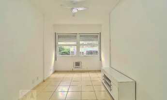 Imagem 3: Apartamento para Aluguel - Copacabana, 1 Quarto, 34 m2