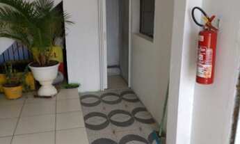 Imagem 5: Clube de piscina com casa