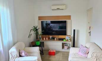 Imagem 5: Aparecida - Prédio 3 andares -3º andar- 3 dormitórios + banheiro empregada-garagem fechada