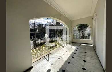 Imagem 2: Casa à Venda - São Pedro, 7 Quartos, 683 m2