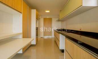 Imagem 2: Apartamento para aluguel tem 200 metros quadrados com 3 quartos