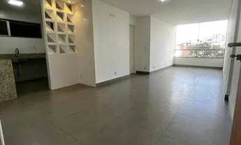 Imagem 2: Apartamento com 2 dormitórios para alugar, 86 m² por R$ 1.800/mês - Cascatinha - Juiz de F