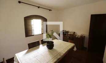 Imagem 3: Casa à Venda - Milionários, 4 Quartos, 360 m2