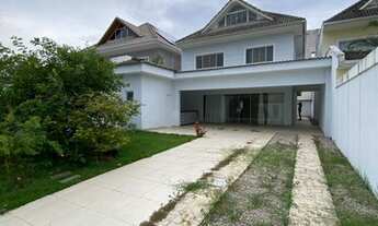 Imagem 4: Casa de condomínio para venda com 340 metros quadrados com 4 quartos