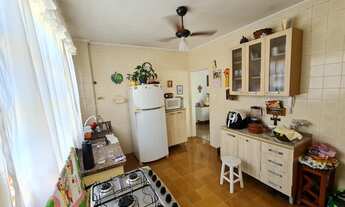 Imagem 7: Aparecida - Prédio 3 andares -3º andar- 3 dormitórios + banheiro empregada-garagem fechada