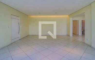 Imagem 2: Casa para Aluguel - Esplanada, 4 Quartos, 360 m2