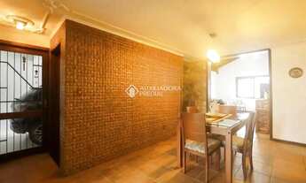 Imagem 3: Casa c/ piscina 388 m² para locação ? 4 dormitórios (1 suíte) ? 2 vagas ? Jardim Itu / Por