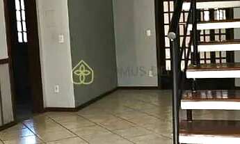 Imagem 6: Casa de 03 quartos sendo 01 suíte à venda em condomínio fechado com piscina e churrasqueir