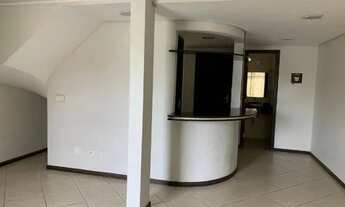 Imagem 5: Sobrado de Esquina próximo Aeroparque!