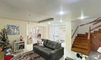 Imagem 7: Casa com 4 Quartos e 3 banheiros de 223 m², perto da PUC à venda por R$ 697.000