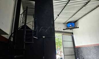 Imagem 2: Galpão para Alugar de 100m², com 2 banheiros e 1 escritório, no Parque Peruche