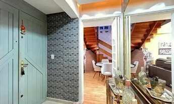 Imagem 2: Casa em Porto Alegre, no bairro Ipanema, com 4 dormitório(s), e 4 banheiros, à venda