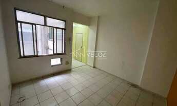 Imagem 5: Apartamento : Padrão / Residencial / Centro