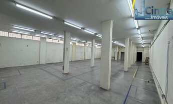Imagem 2: Alugo excelente loja na Av. Dorival Caymmi com 250m², estacionamento, R$ 12.500,00!