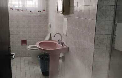 Imagem 2: Alugo para homens solteiros quarto no boa vista com cama para casal