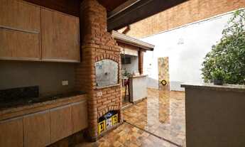 Imagem: Sobrado em condomínio de 3 quartos para