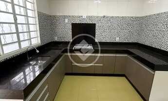 Imagem 3: OPORTUNIDADE ÚNICA CASA SOZINHA NO LOTE MEDIO ALTO PADRÃO codigo: 267253