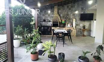 Imagem 3: 4 Quartos, piscina privativa, energia solar e infraestrutura