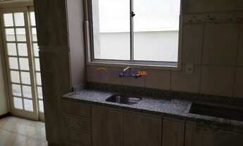 Imagem 4: Schumacher loca apt° térreo com terraço, 2 quartos, cozinha semi-mob, churrasqueira no gar