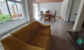 Imagem 4: Casa em excelente localização no bairro Barreiros