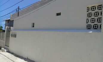 Imagem: Aluga-se casa em Guararapes (não paga água