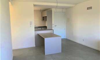 Imagem 7: Apartamento para venda com 69 metros quadrados com 2 quartos em Jardim do Salso - Porto Al