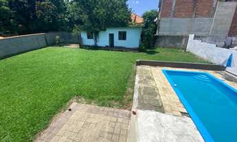 Imagem 2: Casa para venda possui 250 metros quadrados com 5 quartos