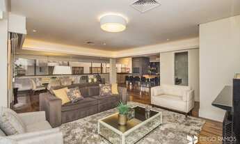 Imagem 3: Apartamento para venda tem 226 metros quadrados com 4 quartos