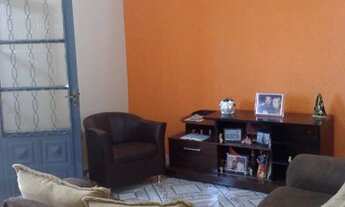 Imagem 5: Casa para venda com 210 metros quadrados com 3 quartos em Jardim Laguna - Contagem - MG