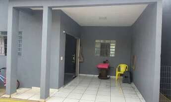 Imagem 2: VENDO OU ALUGO Casa com 2 dormitórios