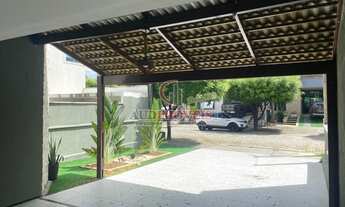 Imagem 2: Casa de condomínio para venda tem 240 metros quadrados com 5 quartos em Maraponga - Fortal